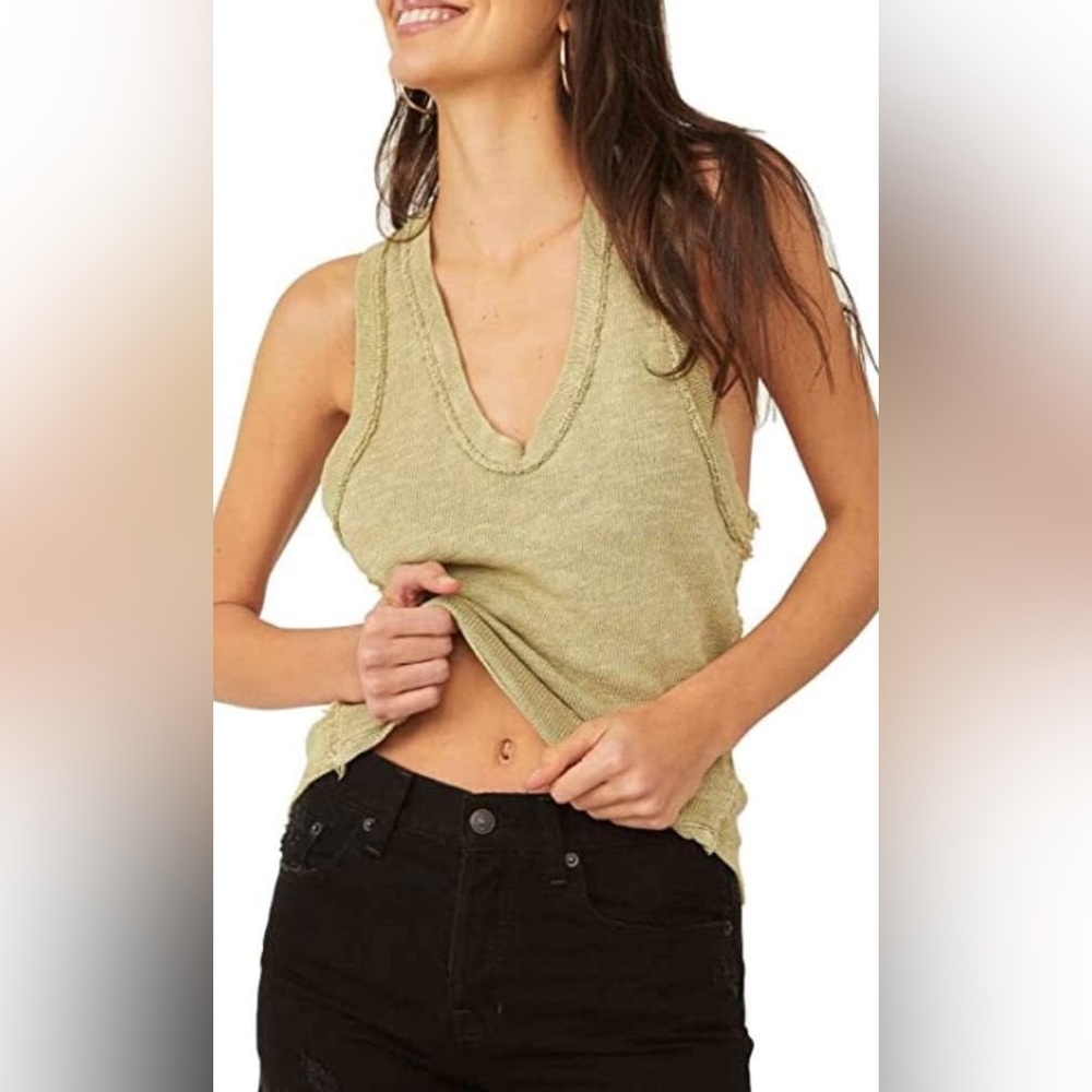 #522 NWT Free People Slim N Simple Tank Top in Willow Medium